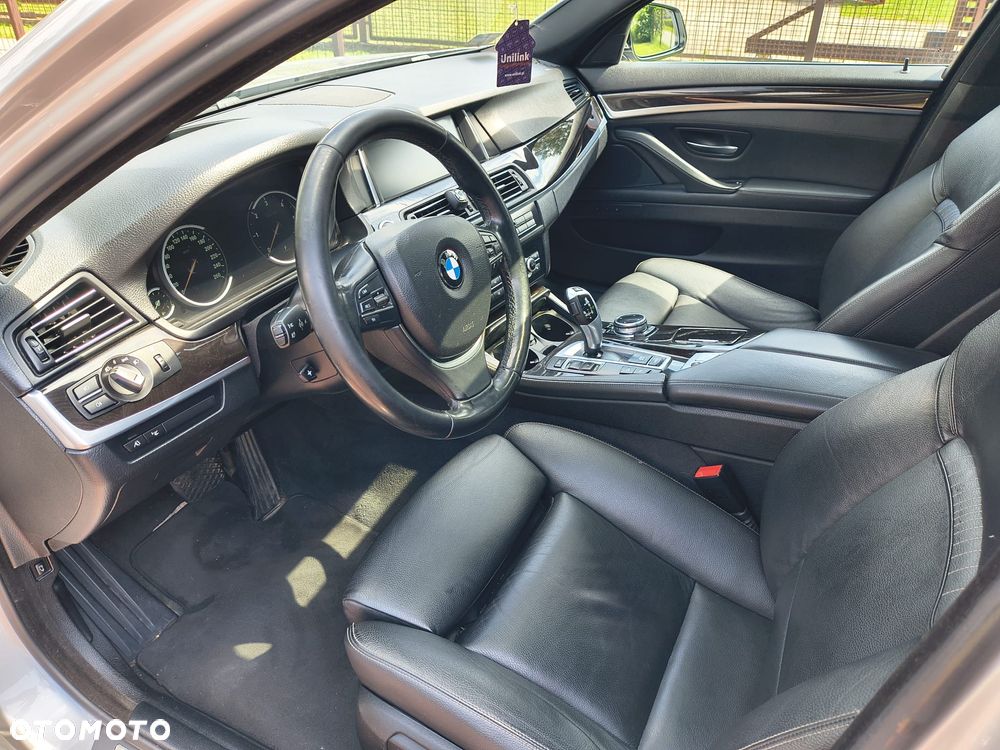 BMW Seria 5 520d xDrive Luxury Line - 8
