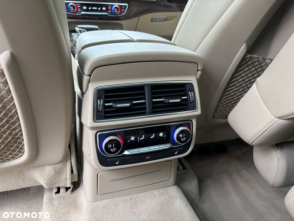 Audi Q7 - 15