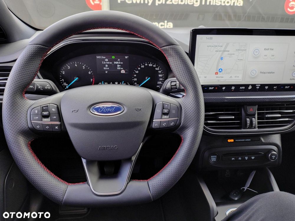 Ford Focus - 14