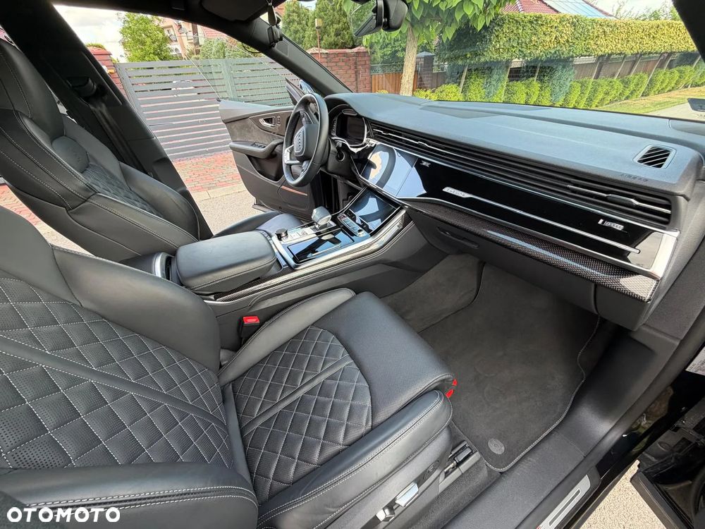 Audi SQ8 - 2