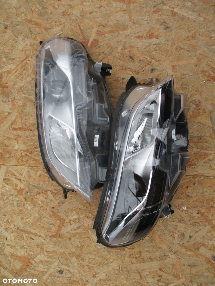 PEUGEOT EXPERT III TRAVELLER 2016- LAMPA LAMPY PRZEDNIE PRZÓD XENON