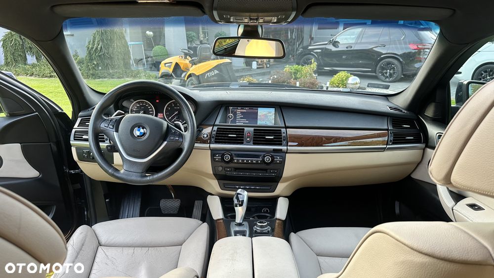 BMW X6 - 9