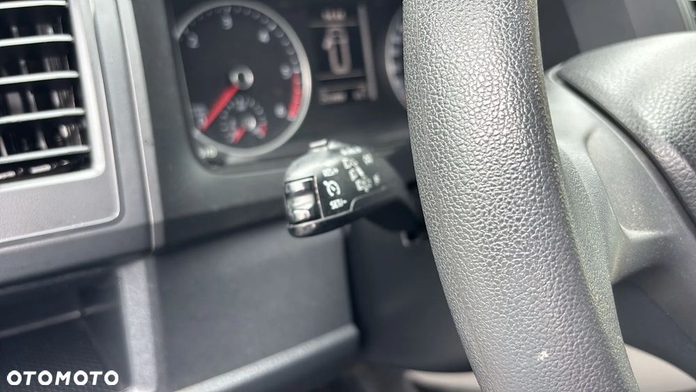 Volkswagen Transporter T6 - 11