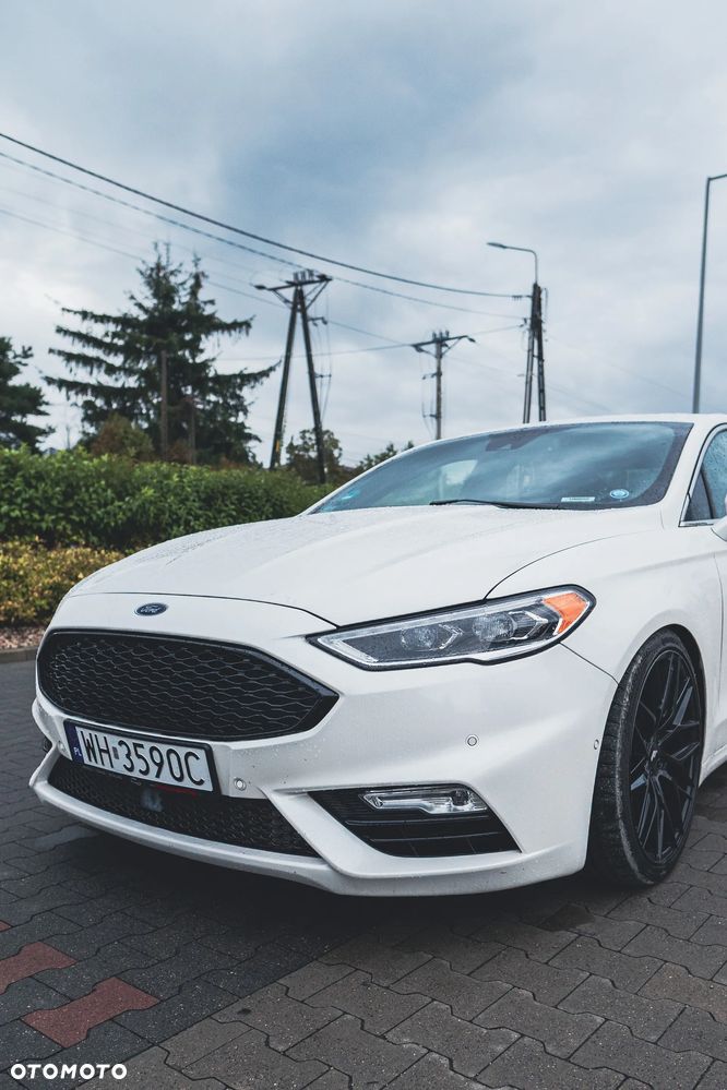 Ford Fusion 2.0 EcoBoost Titanium - 6
