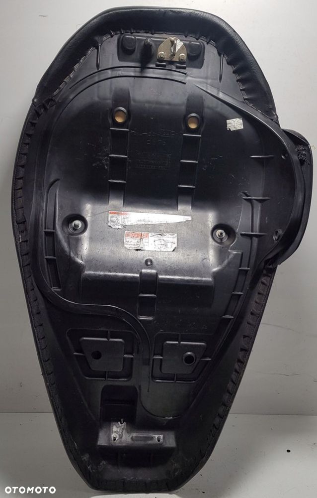 SUZUKI BURGMAN 125 FOTEL SIEDZENIE KANAPA - 4