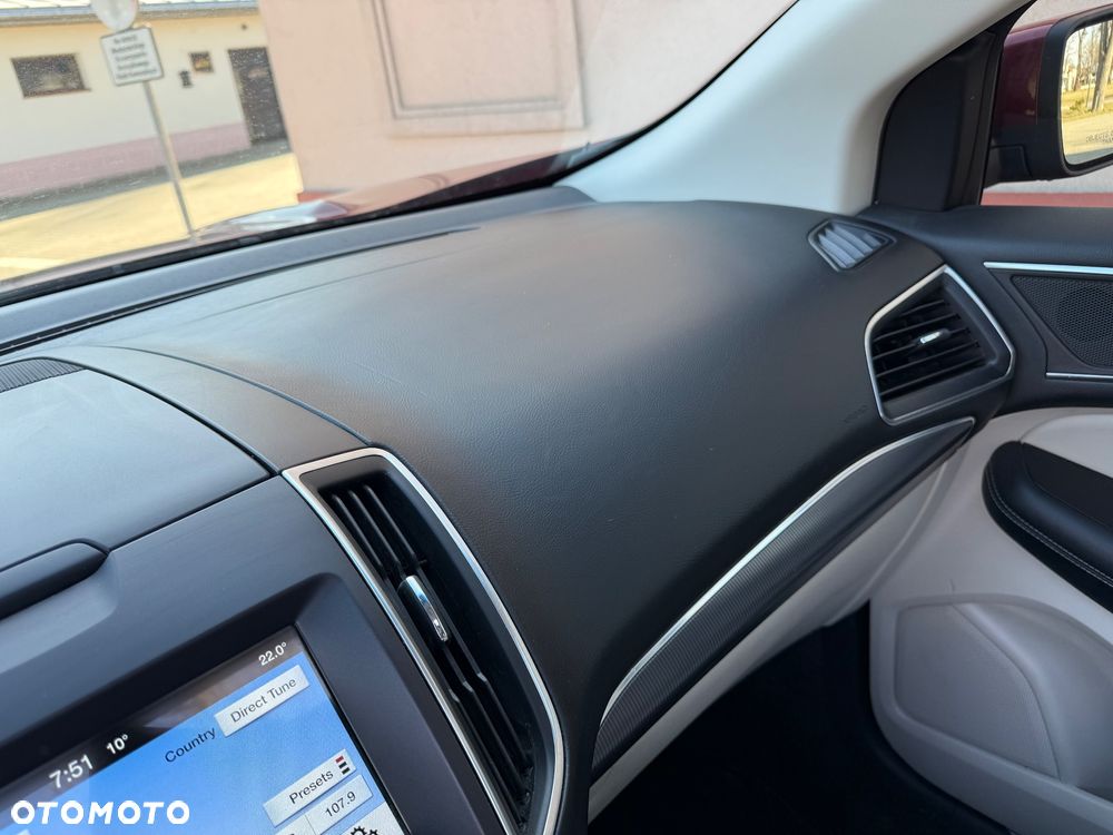 Ford Edge 2.0 EcoBlue Bi-Turbo 4x4 Titanium - 17