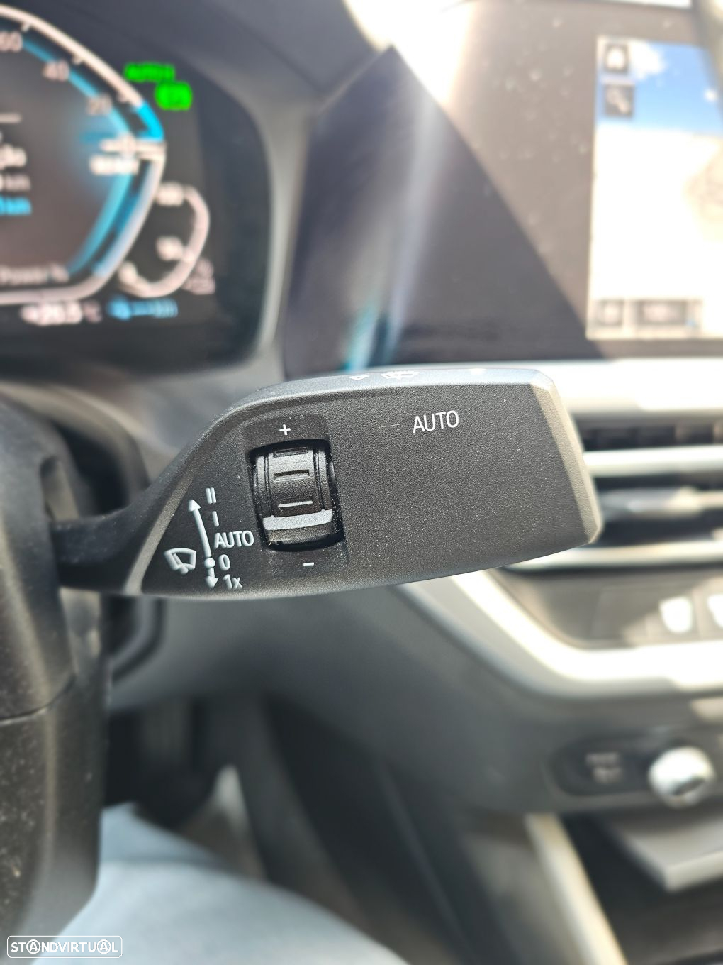 BMW 330 e Auto - 16
