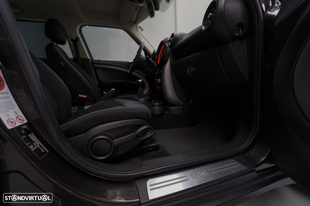 MINI Countryman One D - 8