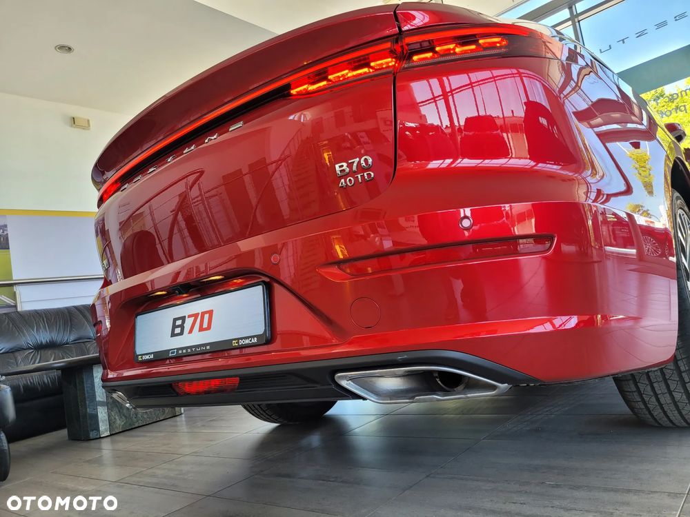 Bestune B70 2.0T Elegance - 14
