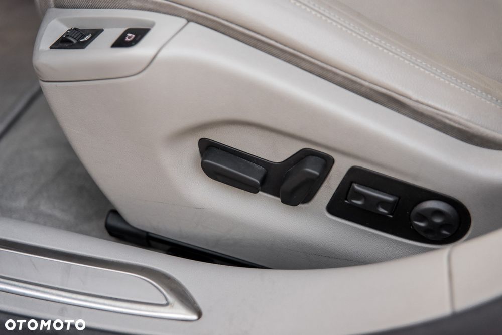 Citroën C5 HDi 135 FAP Exclusive - 16