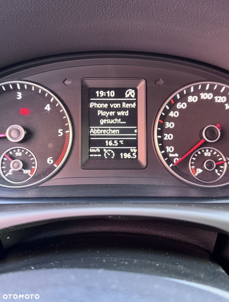 Volkswagen Touran 1.6 TDI DPF BlueMotion Technology Highline - 16