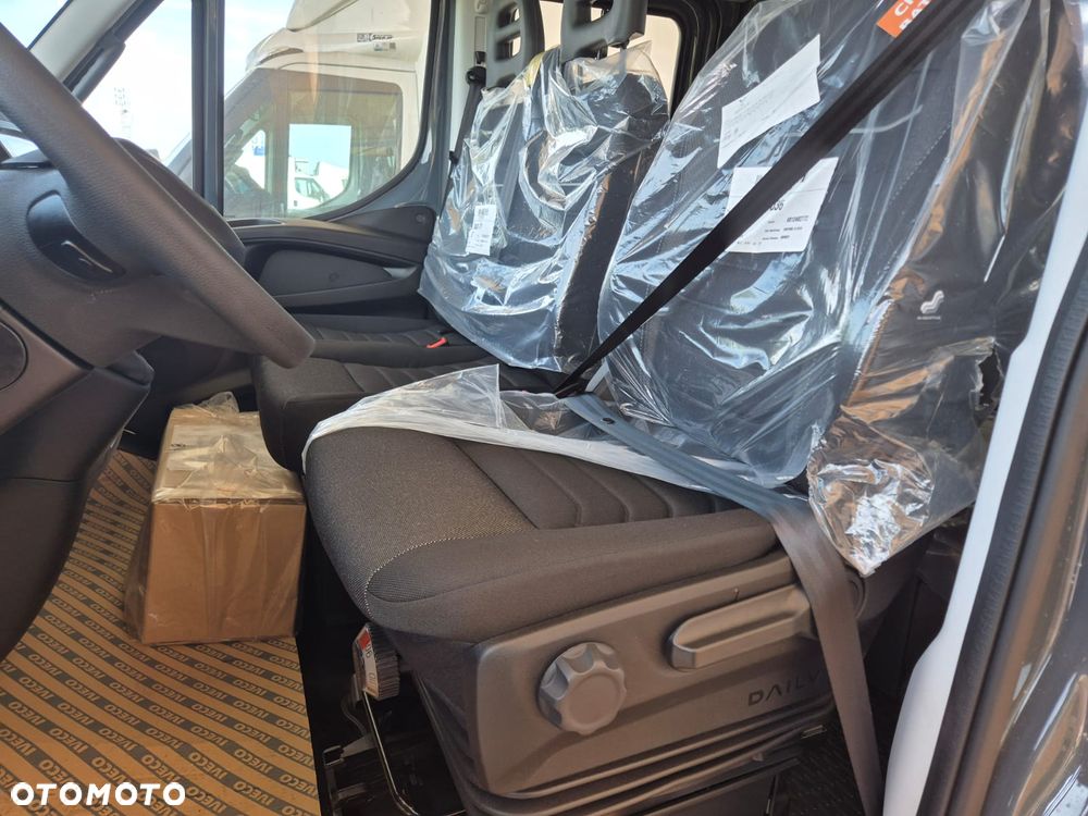 Iveco Daily / Pewny partner w biznesie ! - 11