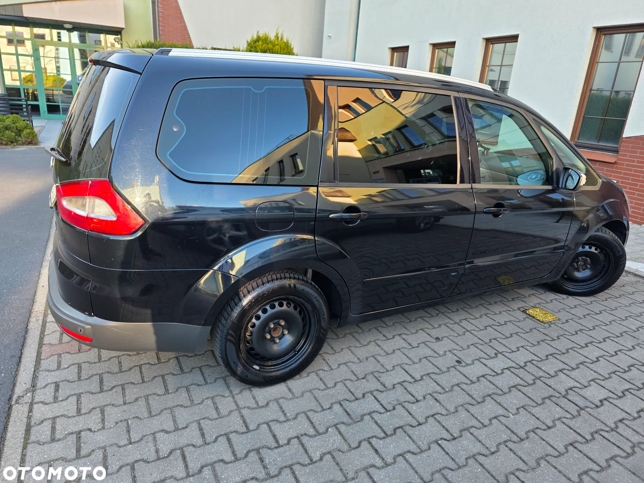 Ford Galaxy 2.0 TDCi Trend - 14