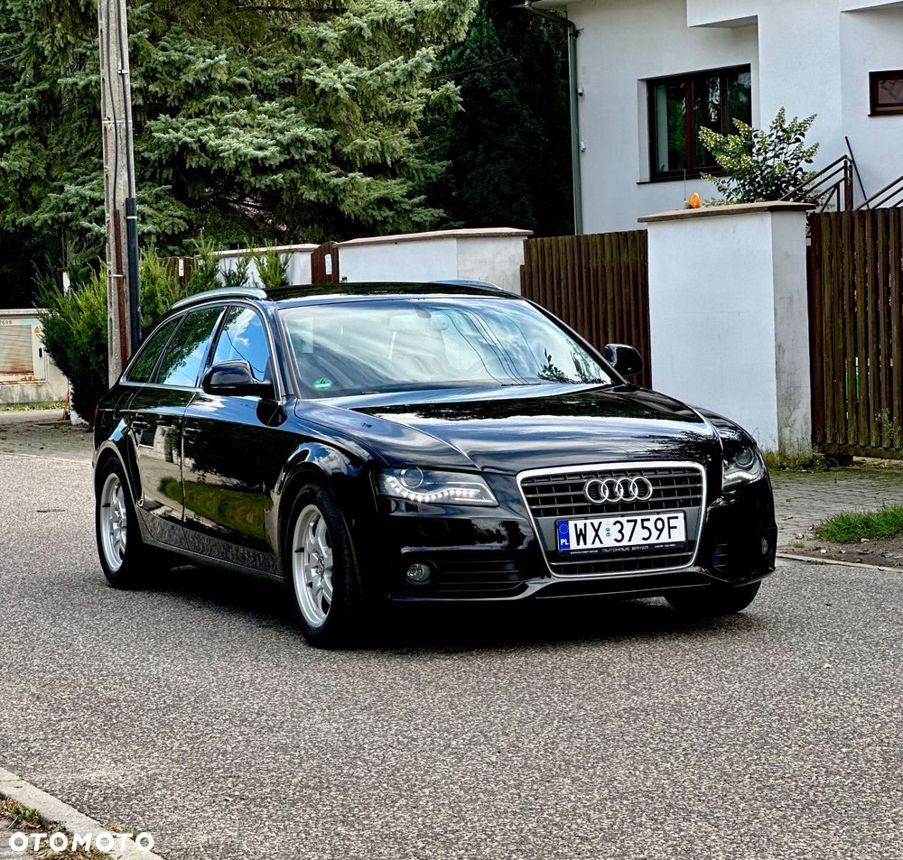 Audi A4 - 1