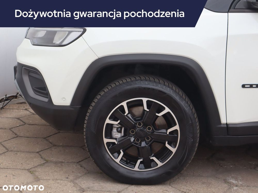 Jeep Compass - 17