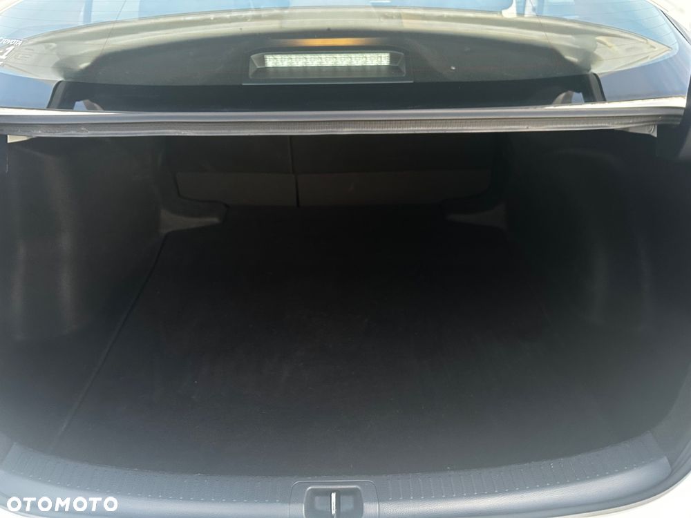 Toyota Corolla 1.6 Comfort - 9