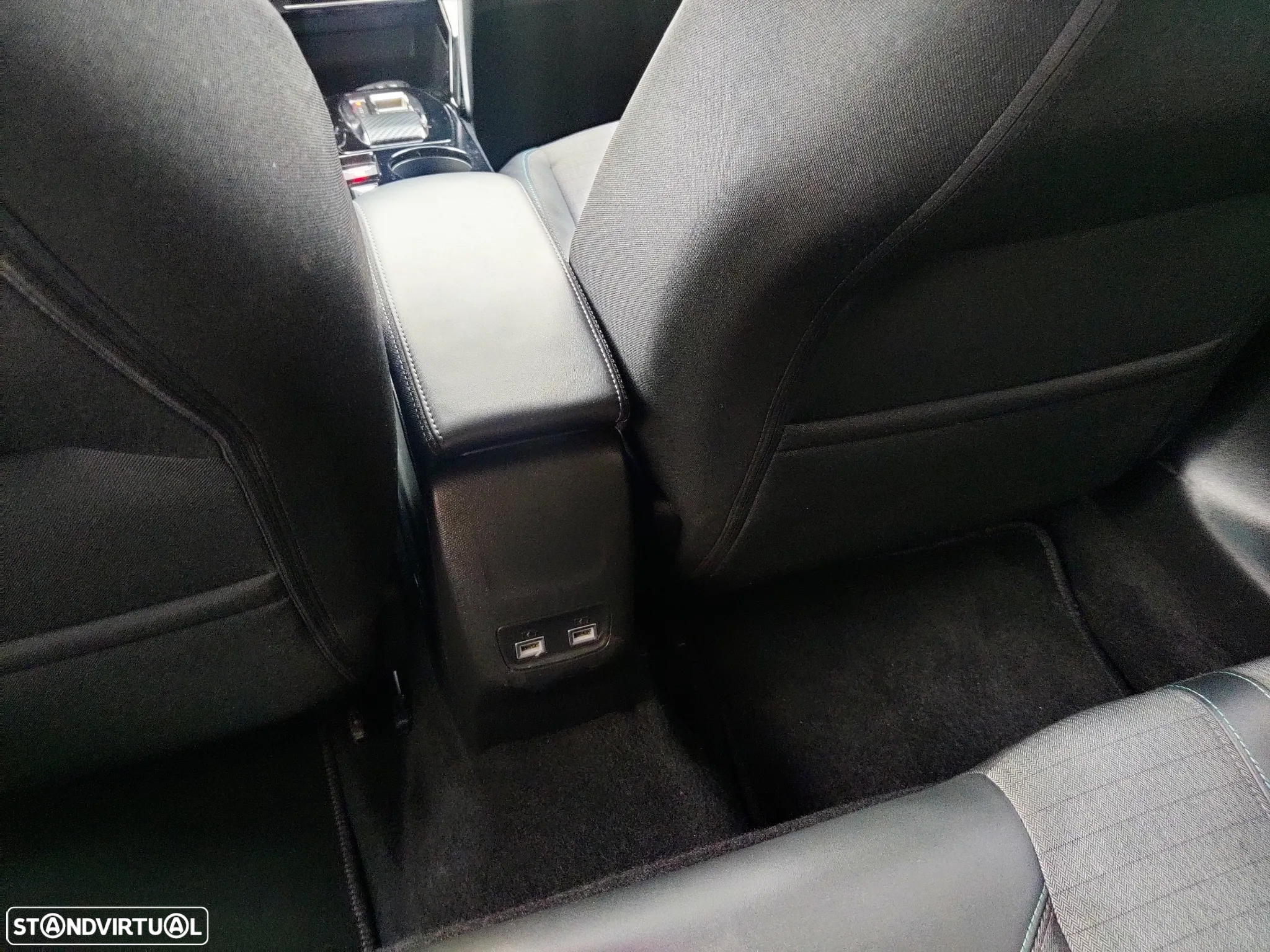 Peugeot e-208 50 kWh Allure - 16
