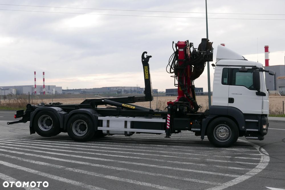 MAN MAN TGS 28.440 6X2 TGA + PALFINGER EPSILON PALIFT HAKOWIEC Z HDS Z DŹWIGIEM DO ZŁOMU KONTENERÓW ODPADÓW - 29