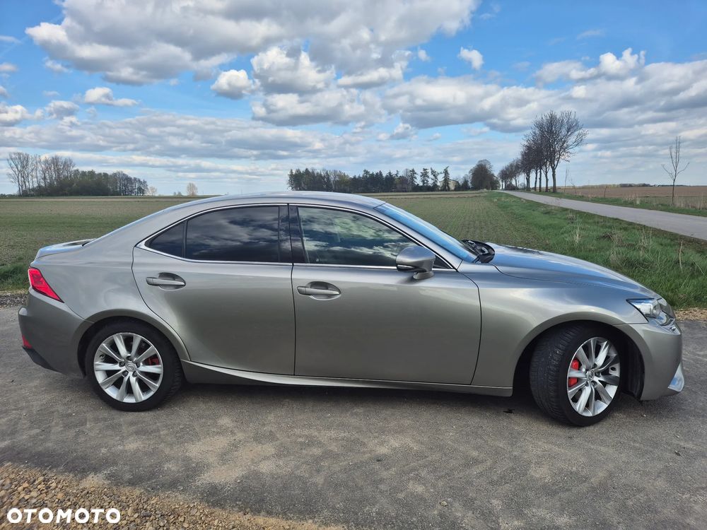 Lexus IS 200t Comfort - 3