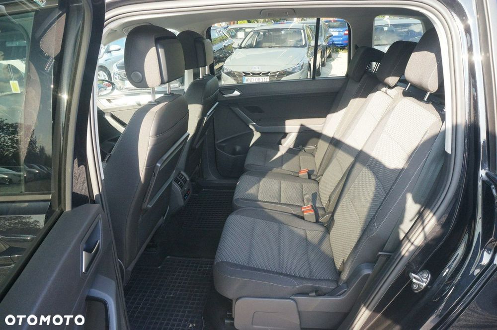 Volkswagen Touran 2.0 TDI BMT Comfortline DSG - 24