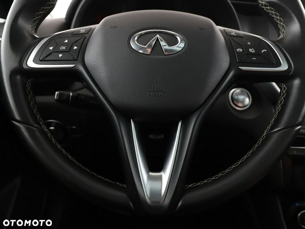 Infiniti QX30 2.0t DCT AWD Luxe Tech - 22