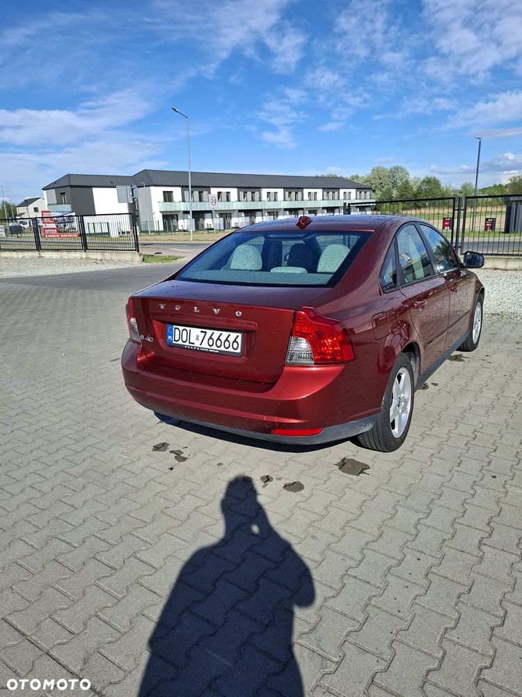 Volvo S40 2.0D Momentum - 4