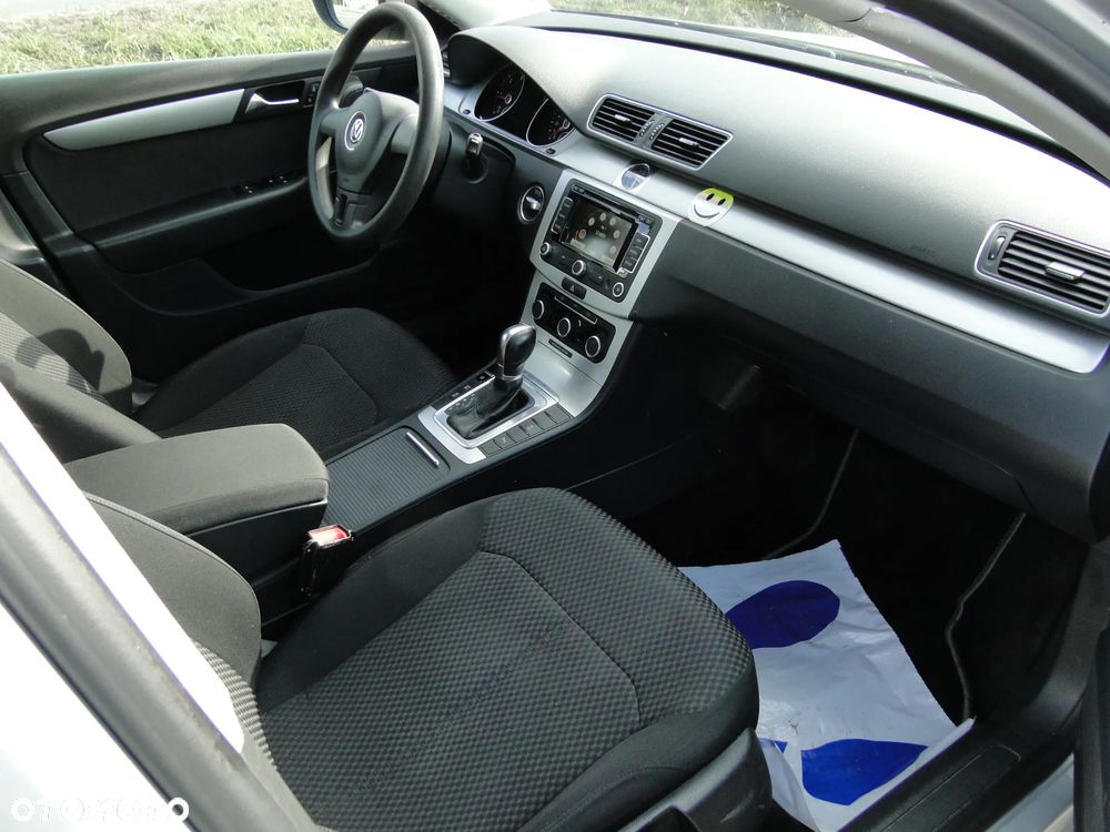 Volkswagen Passat 2.0 TDI DSG BlueMotion Technology Highline - 15