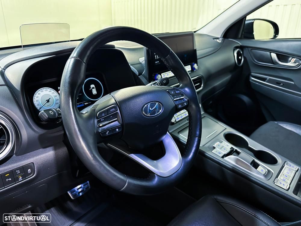 Hyundai Kauai 64 kWh Premium — fotografia 18
