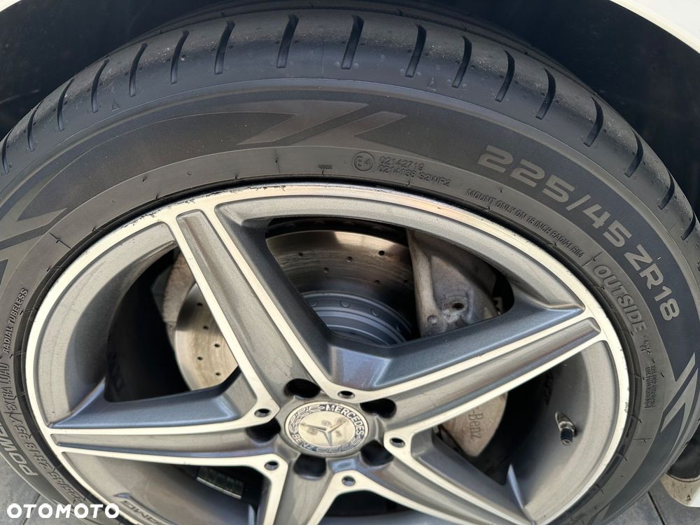 Mercedes-Benz Klasa C 200 7G-TRONIC - 19