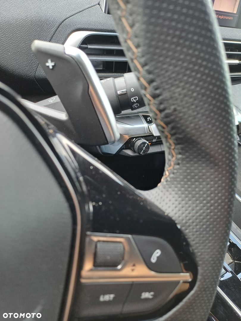 Peugeot 5008 1.5 BlueHDi GT S&S EAT8 - 26