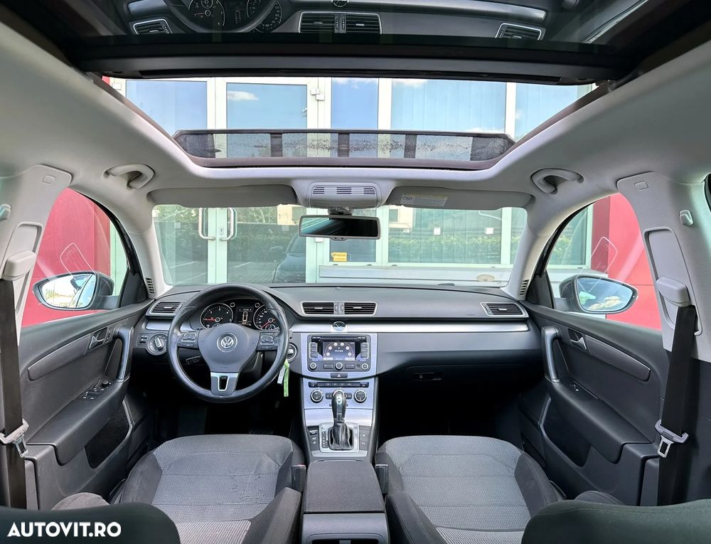 Volkswagen Passat - 10