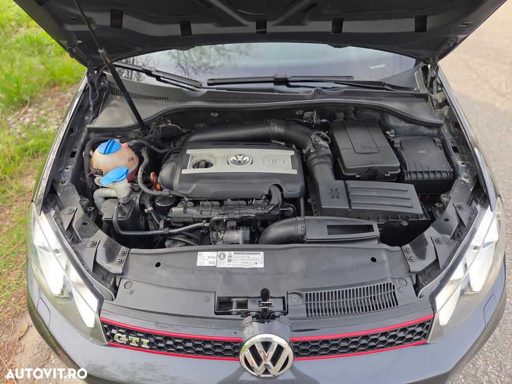 Volkswagen Golf 2.0 GTI - 26