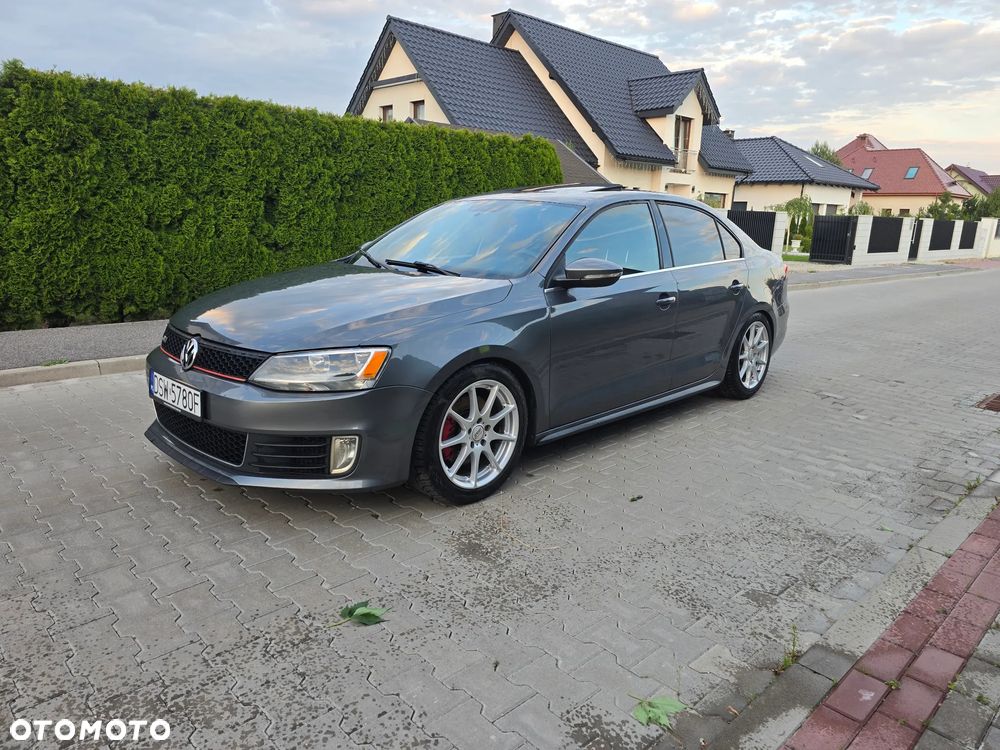 Volkswagen Jetta 2.0 TSI Highline - 15