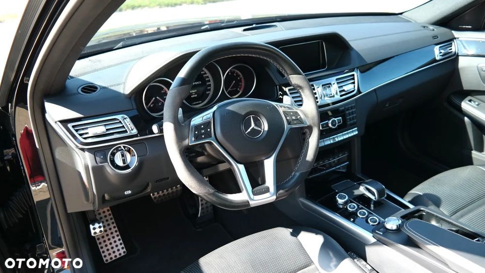 Mercedes-Benz Klasa E - 13