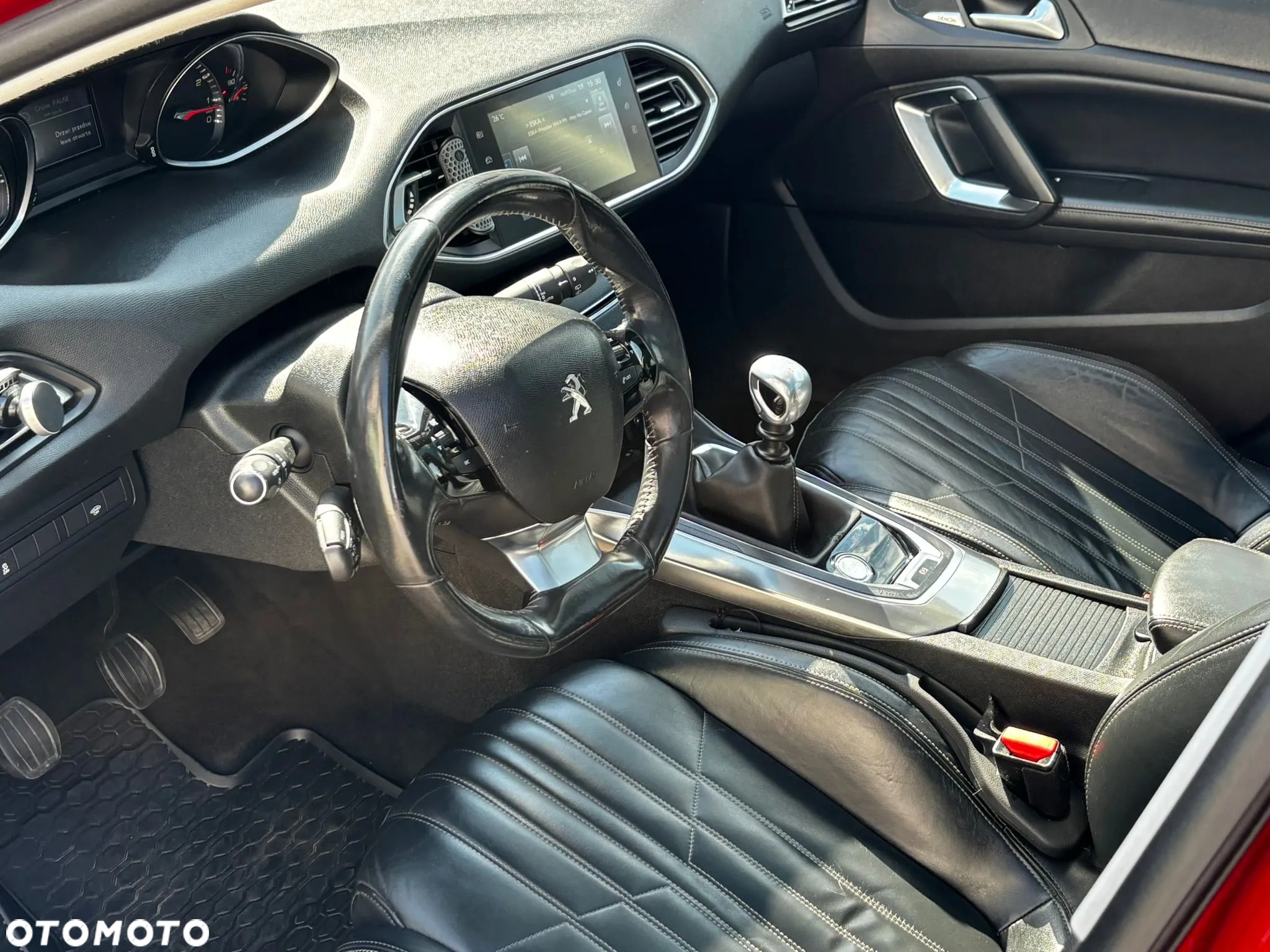 Peugeot 308 1.6 THP Active - 24