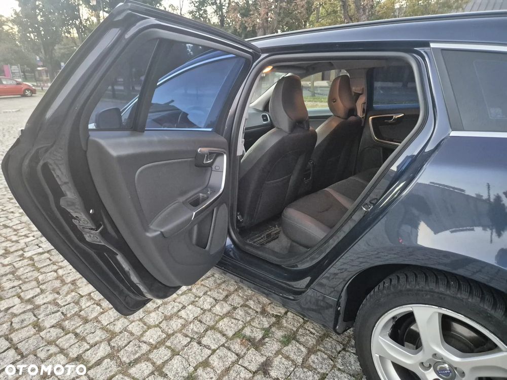 Volvo V60 - 22