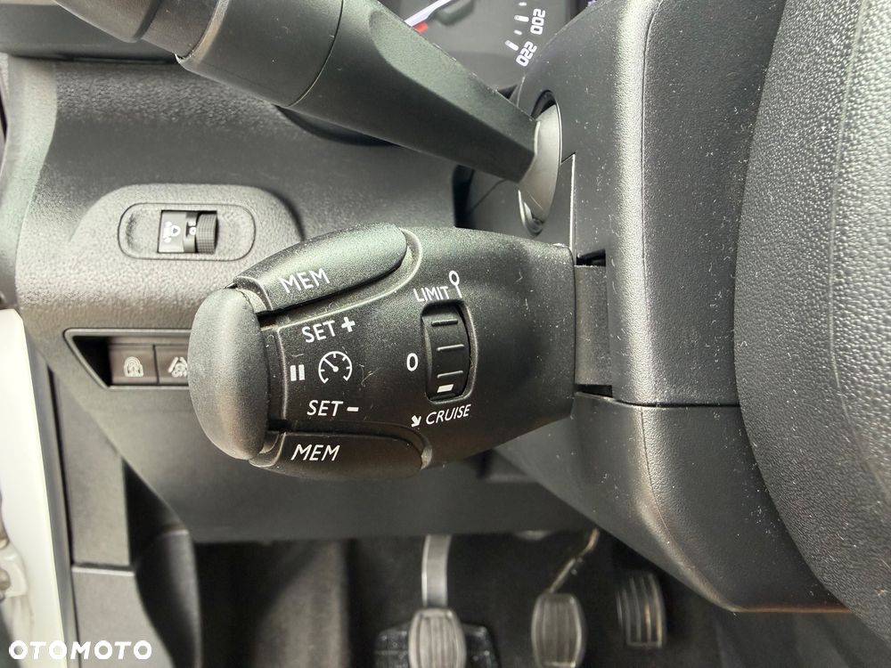 Toyota Proace City Verso Long 1.5 D-4D Business - 36