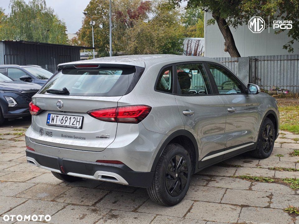 MG ZS - 6