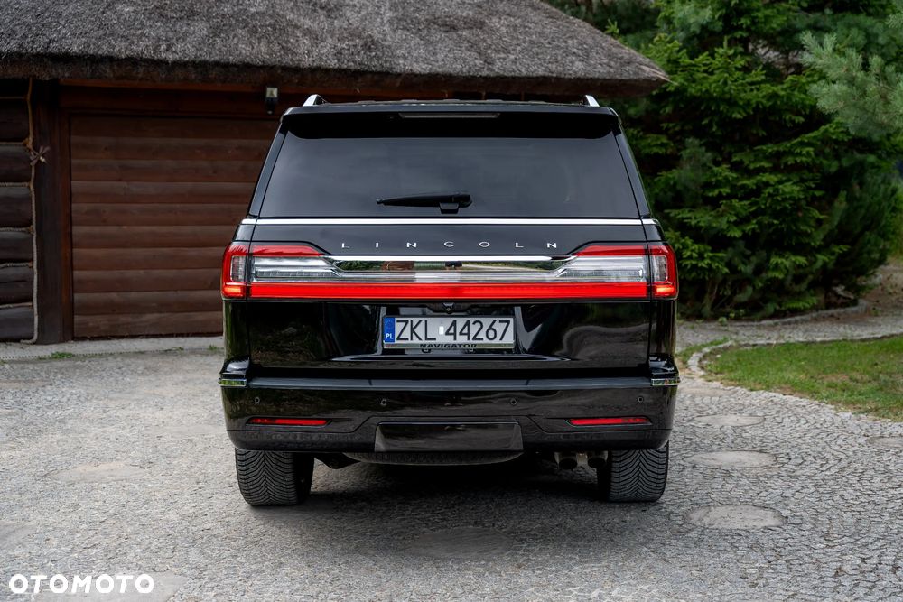 Lincoln Navigator 5.4 4x4 - 7