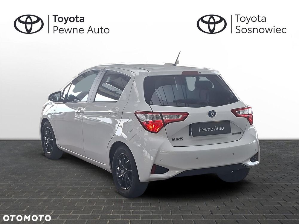 Toyota Yaris - 4