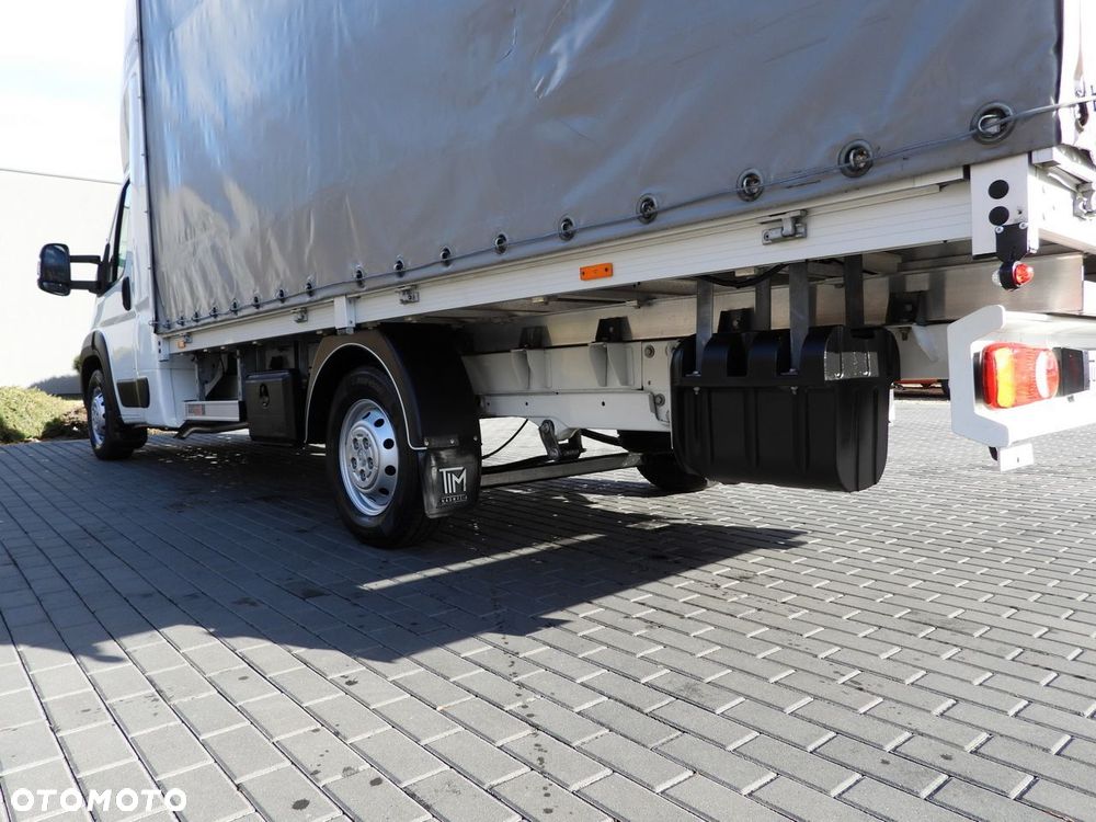 Peugeot BOXER PLANDEKA 8 PALET WEBASTO TEMPOMAT LEDY ASO KLIMATYZACJA  165KM - 17
