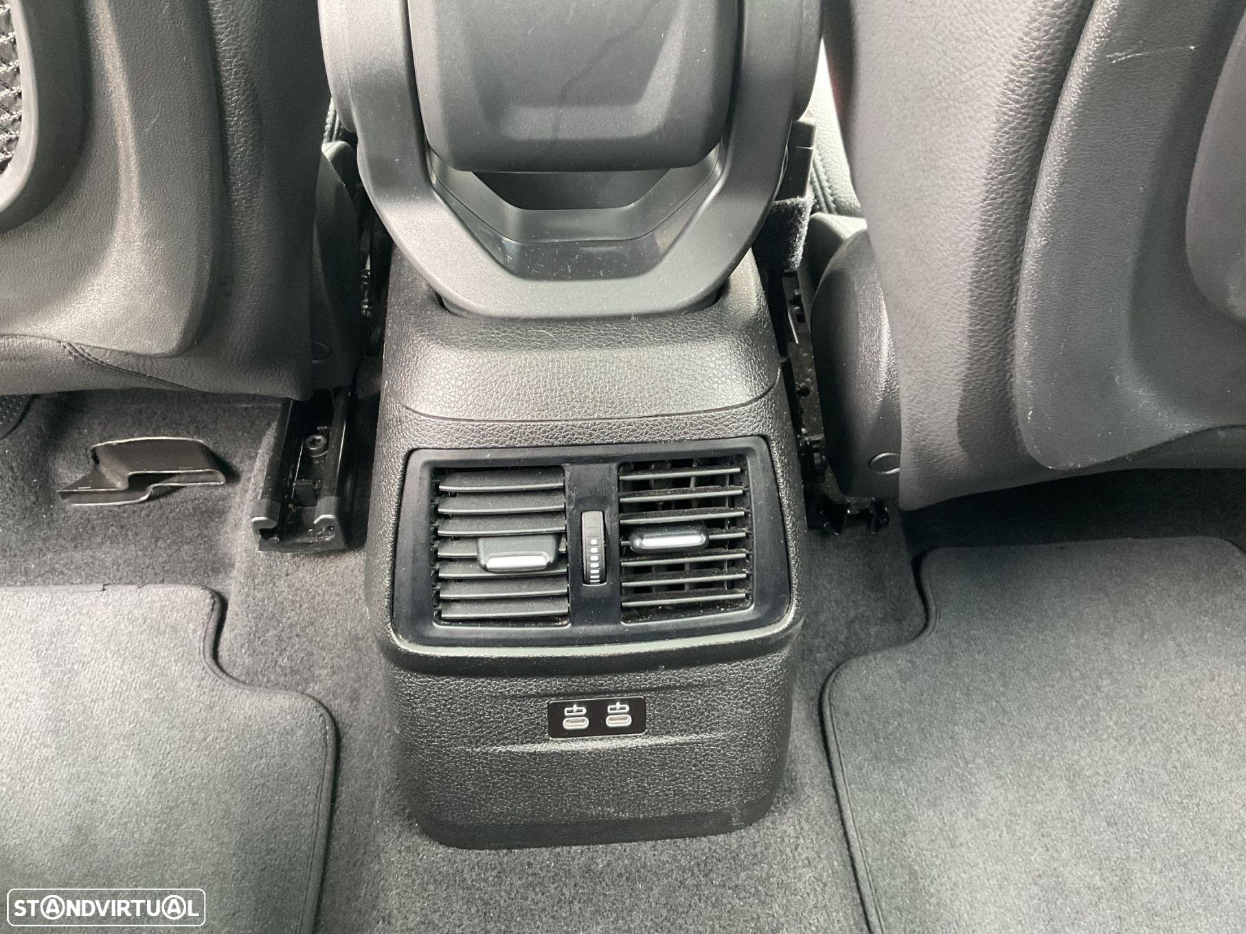 BMW 216 Active Tourer d Advantage - 37