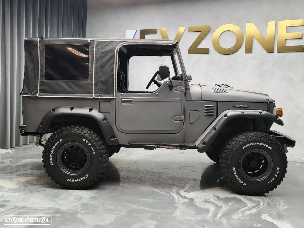 Toyota Land Cruiser - 9