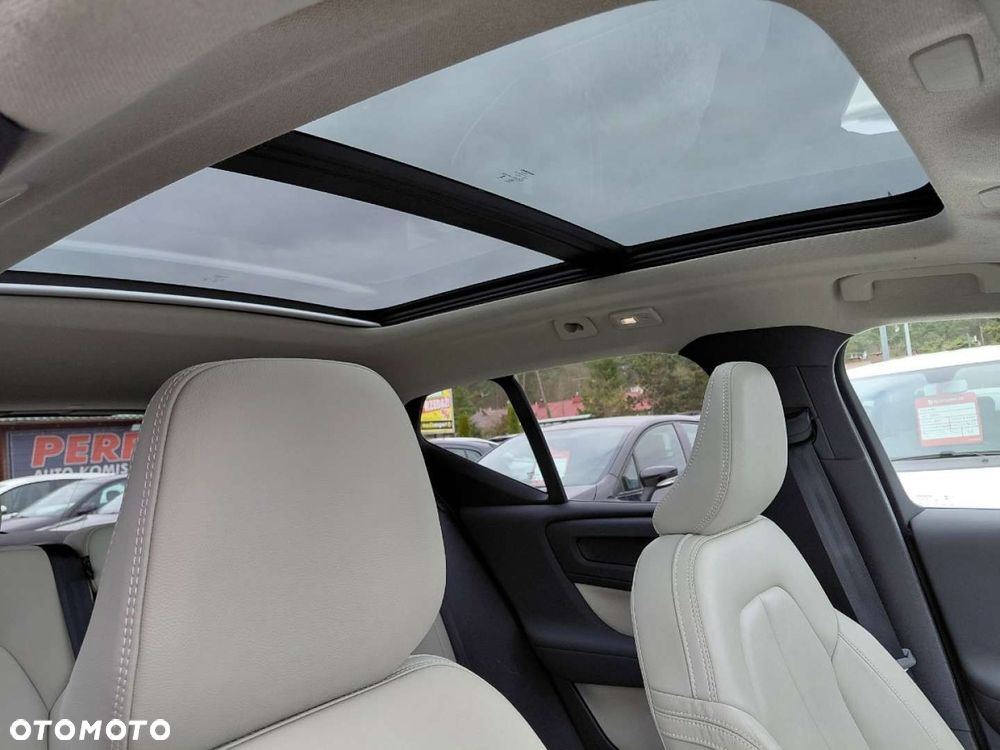 Volvo XC 40 - 19