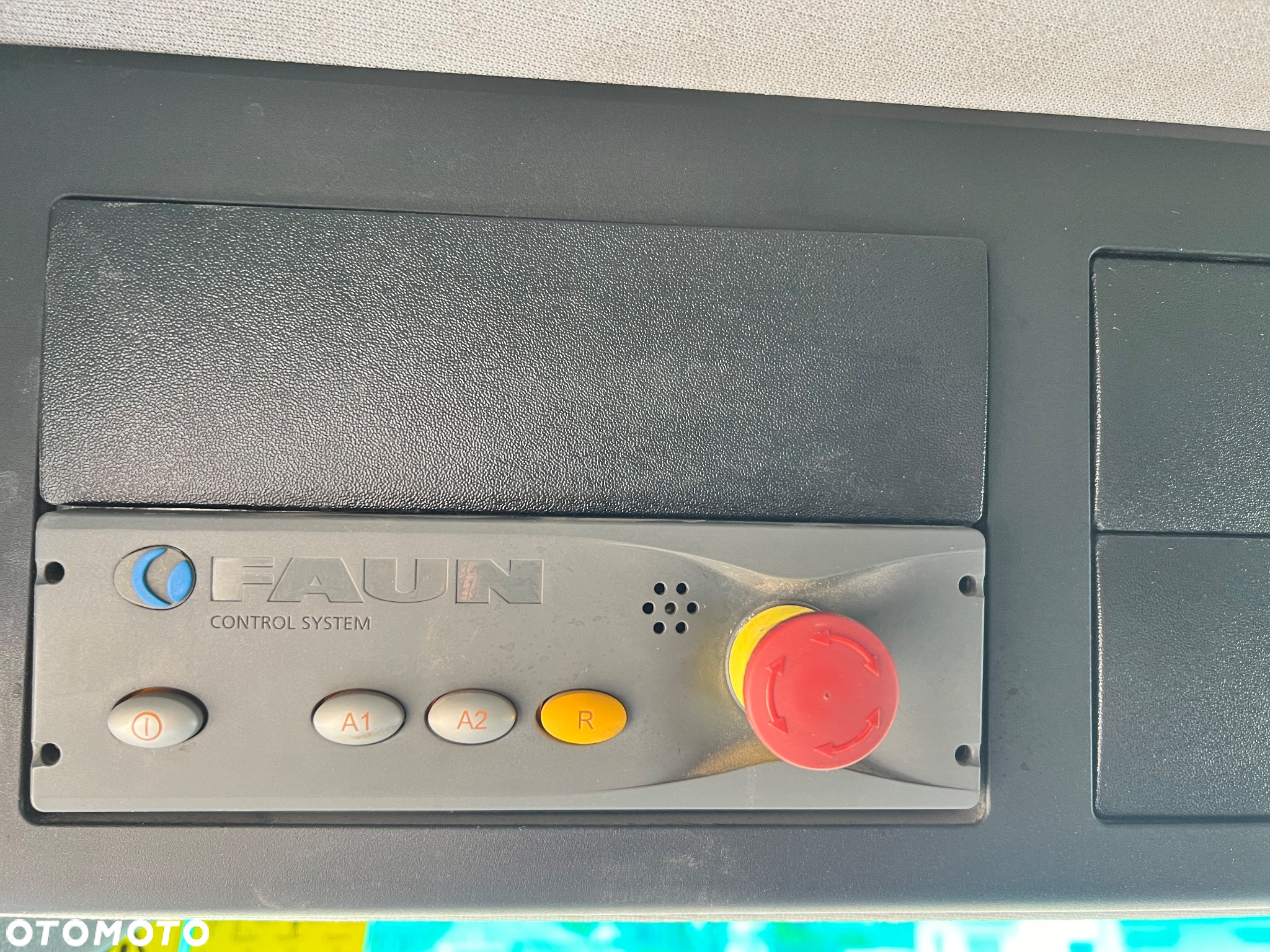 Mercedes-Benz AROCS 1836 L  FAUN VARIOPRSS 520 V19 - 35