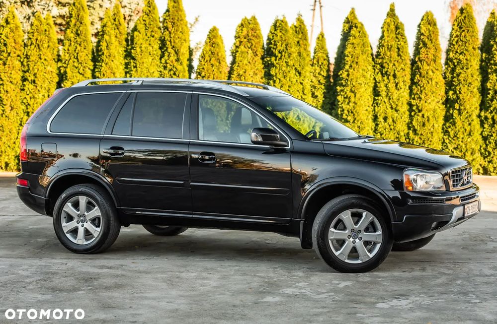 Volvo XC 90 D5 AWD R-Design - 3