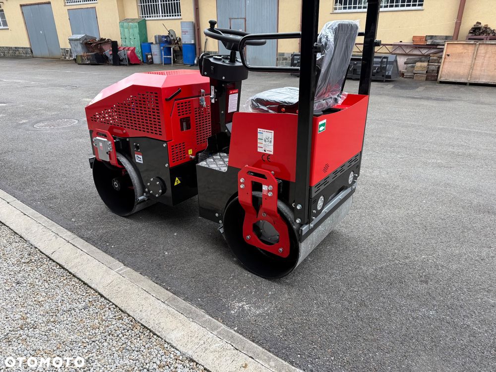 KMM RR1000 - 2