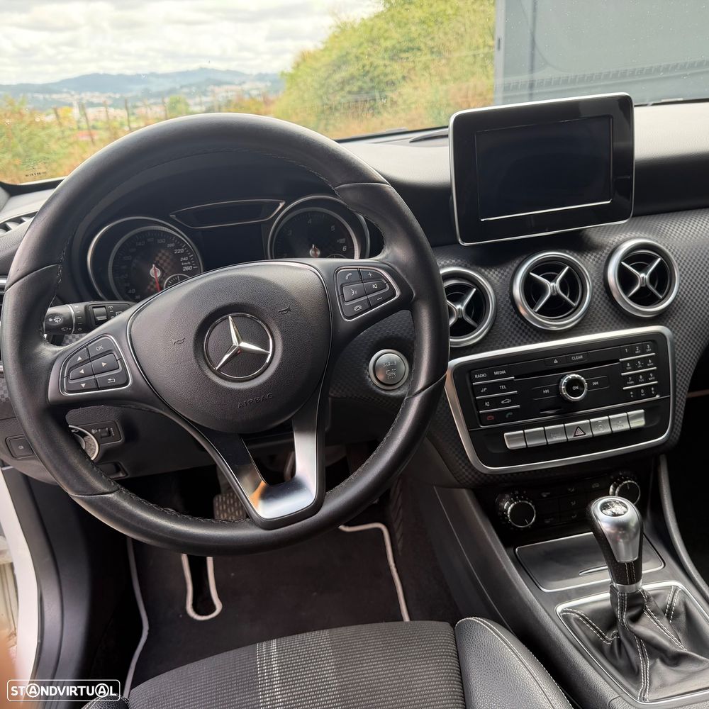 Mercedes-Benz A 200 d Urban - 16
