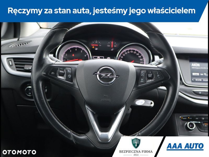 Opel Astra - 16
