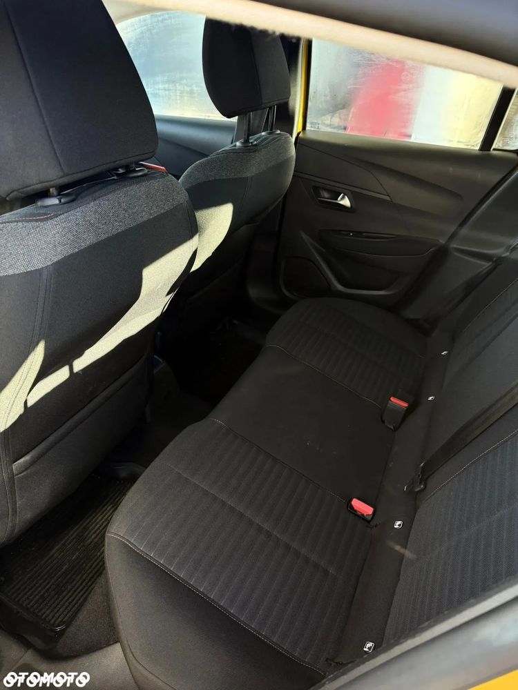 Peugeot 208 1.2 PureTech Active Pack S&S - 5